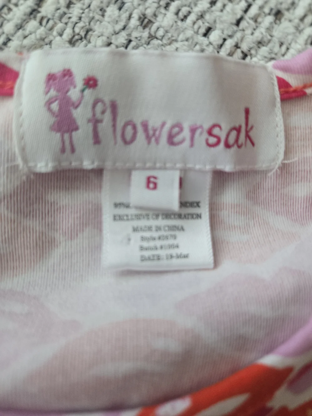 FlowersakGirls Peach Short Set W/ Zipper Front Hoodie.. Red Lips Top & Pants Set